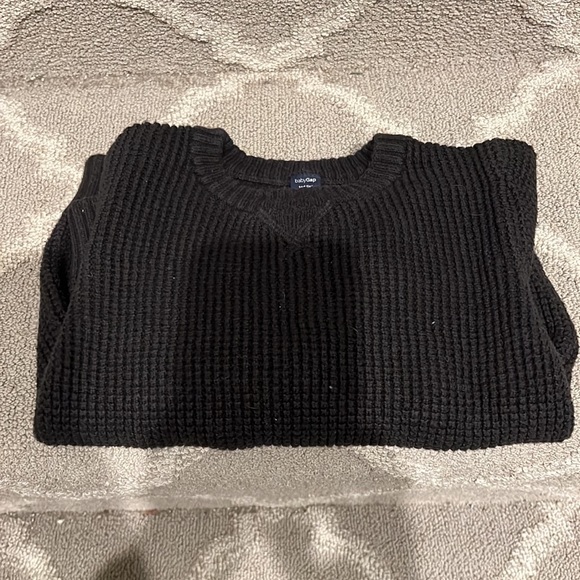 3 Sweaters - Picture 3 of 5
